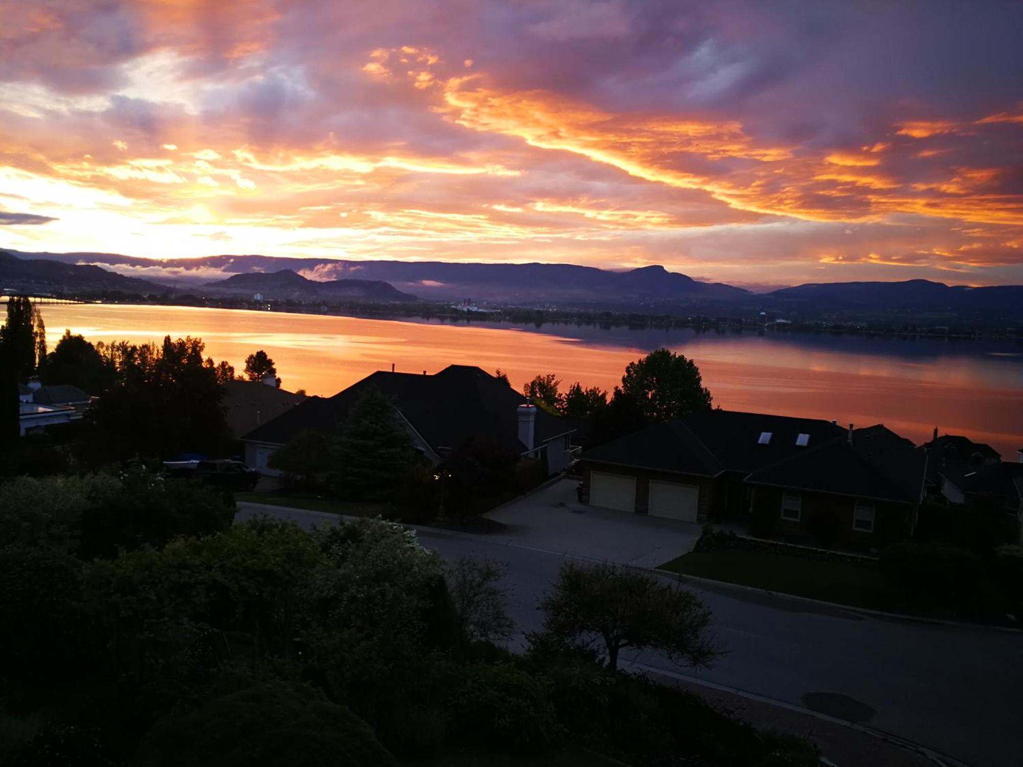 Casa Grande Lakeview House West Kelowna Quarto foto